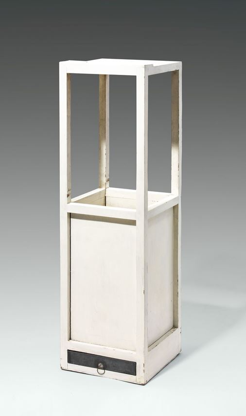 Josef  Hoffmann - SMALL RECEPTION TABLE WITH PENCIL TRAY AND UMBRELLA STAND  | MasterArt